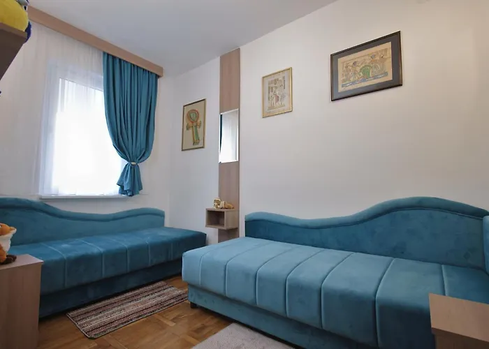 Апартаменты Gold Lux *